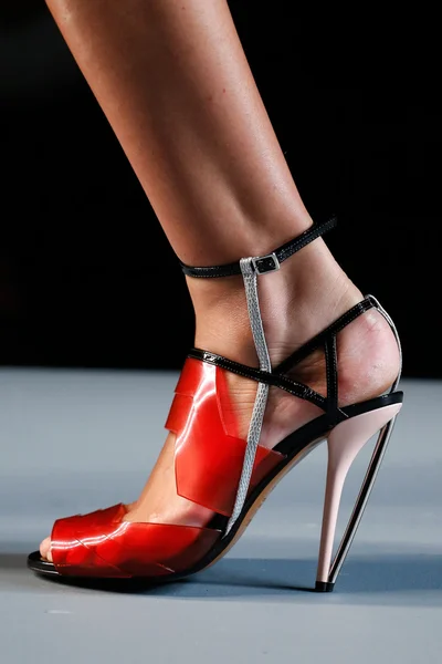 Look 76